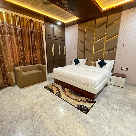 The Marigold Bliss Appartement Agra  Buitenkant foto